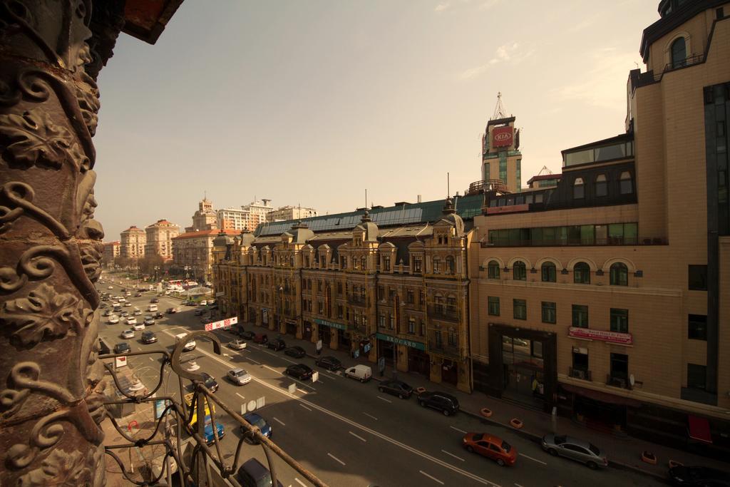 Apartment Arena City Kiev Buitenkant foto